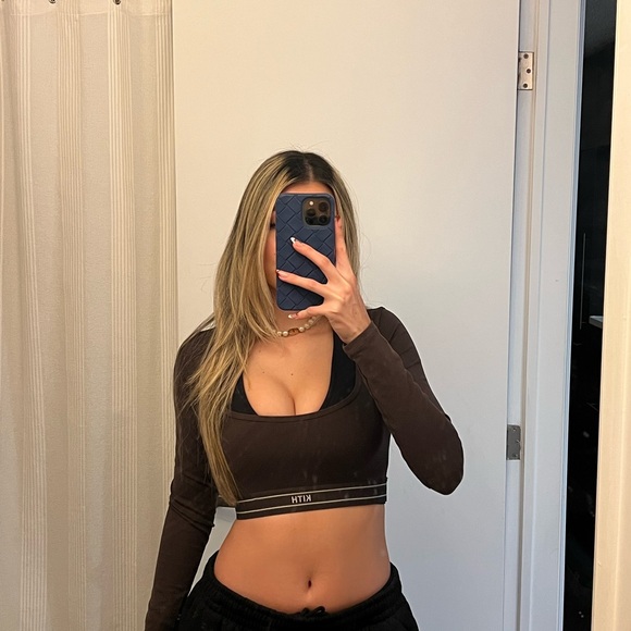 KITH Stylish Brown Long Sleeve Crop Top - Picture 2 of 6